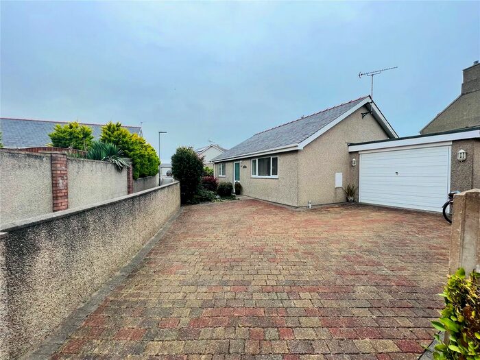 2 Bedroom Bungalow For Sale In Ffordd Gwenllian, Nefyn, Pwllheli, Ffordd Gwenllian, LL53