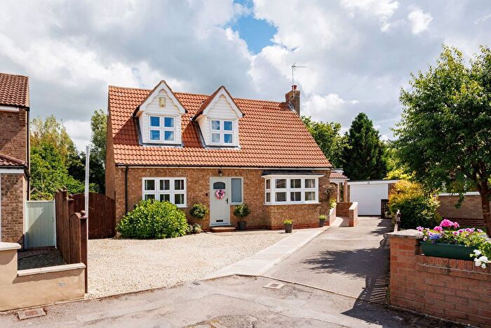 4 Bedroom Detached House For Sale In Holly Tree Garth, Stockton On The Forest, York, YO32