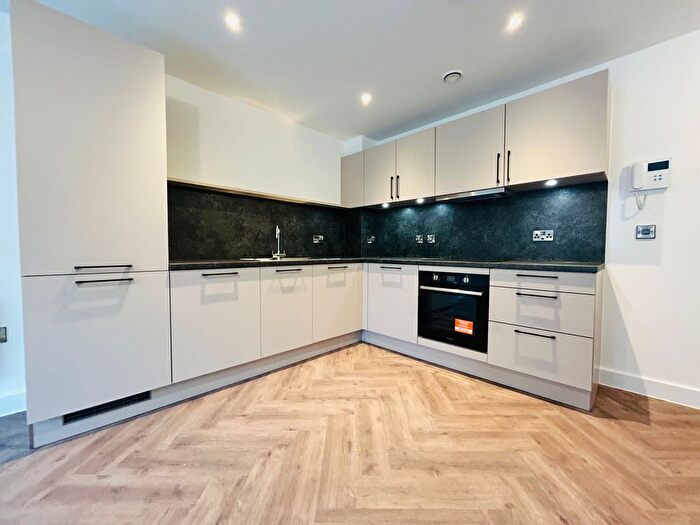 1 Bedroom Flat To Rent In Castleward Boulevard, Derby, DE1