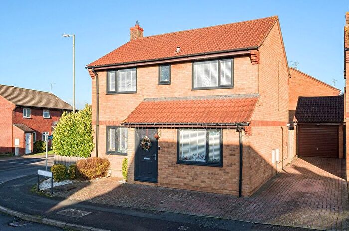 4 Bedroom Detached House For Sale In Angler Road, Ramleaze, Swindon, SN5