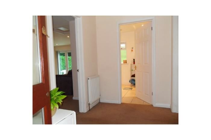 1 Bedroom Flat To Rent In The Annex, Birdhaven, Sandrock Hill Road, Farnham, GU10