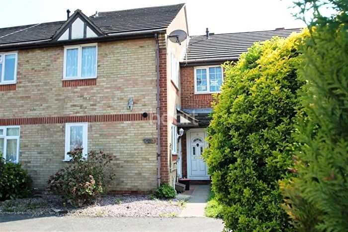 3 Bedroom Terraced House To Rent In Yeates Drive, Kemsley, Sittingbourne, ME10