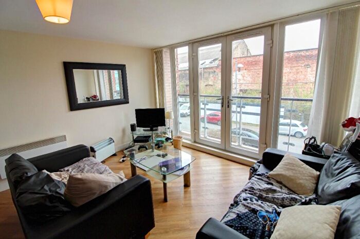 2 Bedroom Apartment To Rent In Cameronian Square, Worsdell Drive, Gateshead, Tyne And Wear, NE8