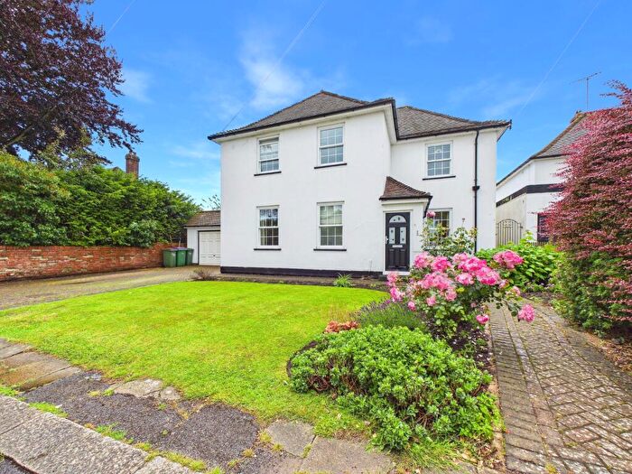 4 Bedroom Detached House For Sale In Godwyn Gardens, Folkestone, Kent, CT20