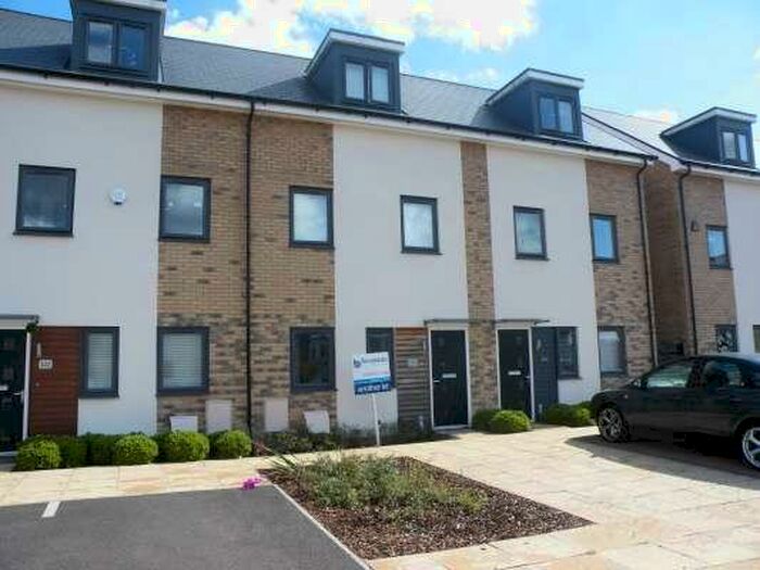 4 Bedroom Town House To Rent In Hartley Avenue, Peterborough, Cambridgeshire, PE1