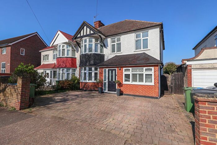 4 Bedroom Semi Detached House For Sale In Elgar Avenue, Surbiton, KT5