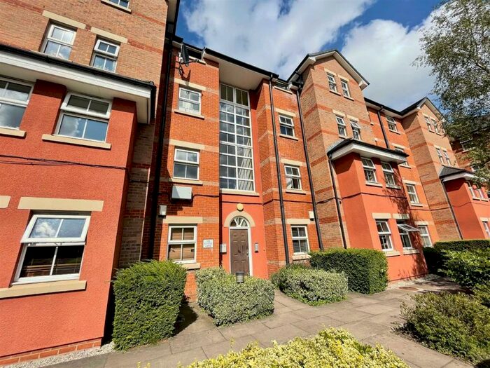 2 Bedroom Flat To Rent In Capitol Court, , School Lane Didsbury, Manchester, M20