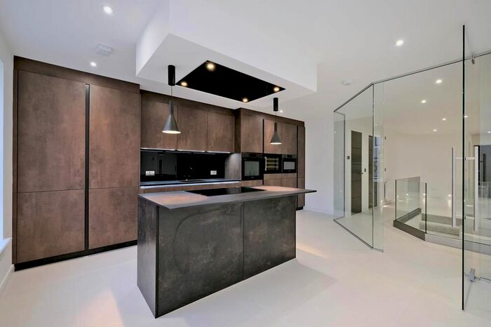 2 Bedroom Flat To Rent In The Lodge, Western Road, Flat, Aberdeen, AB24