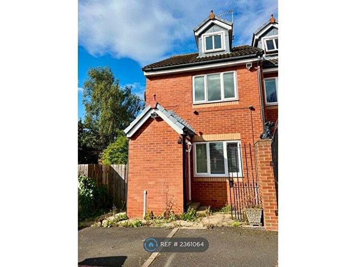 3 Bedroom Semi-Detached House To Rent In Jubilee Mews, Bedlington, NE22