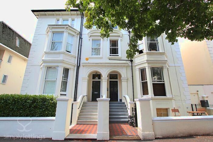 Studio To Rent In Ventnor Villas, Hove, BN3