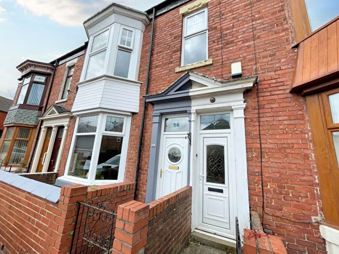 2 Bedroom Flat For Sale In Birchington Avenue, Mortimer, South Shields, Tyne And Wear, NE33
