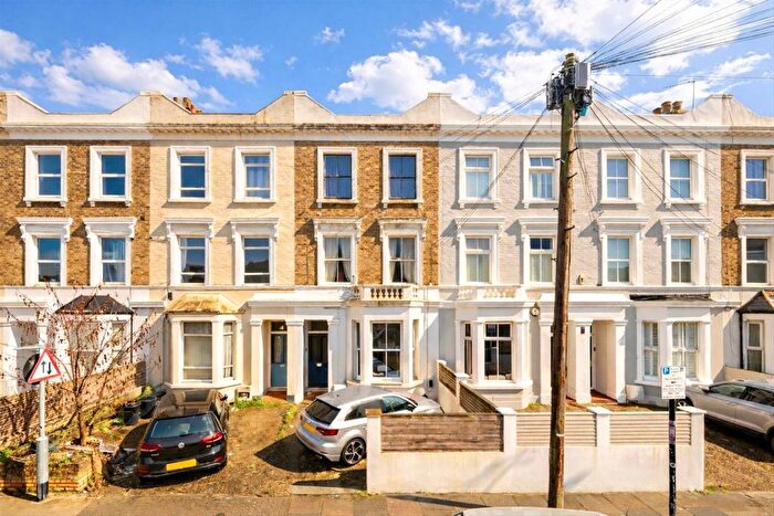 1 Bedroom Flat For Sale In Vant Road, Tooting, SW17