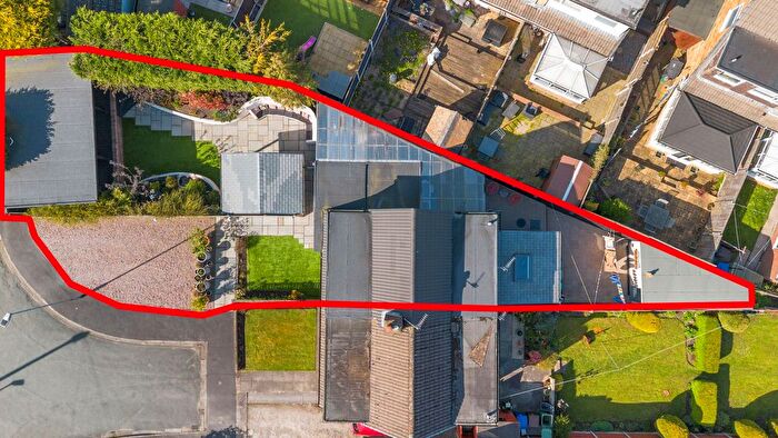 3 Bedroom Semi Detached House For Sale In Hereford Close, Ashton-In-Makerfield, WN4