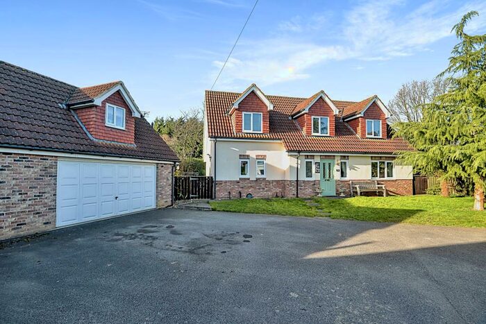 5 Bedroom Detached House For Sale In Northallerton Road, Leeming Bar, Northallerton, North Yorkshire, DL7