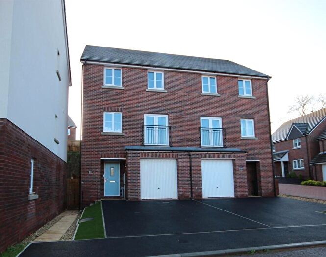 3 Bedroom Town House To Rent In Jordan Drive, Tithe Barn, Exeter, EX1