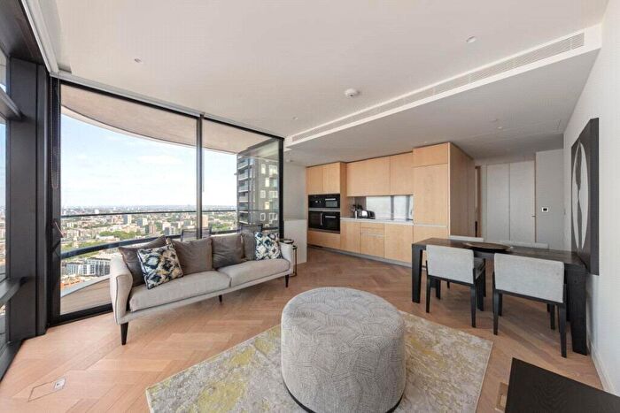 2 Bedroom Flat For Sale In Principal Tower, Hackney, EC2A