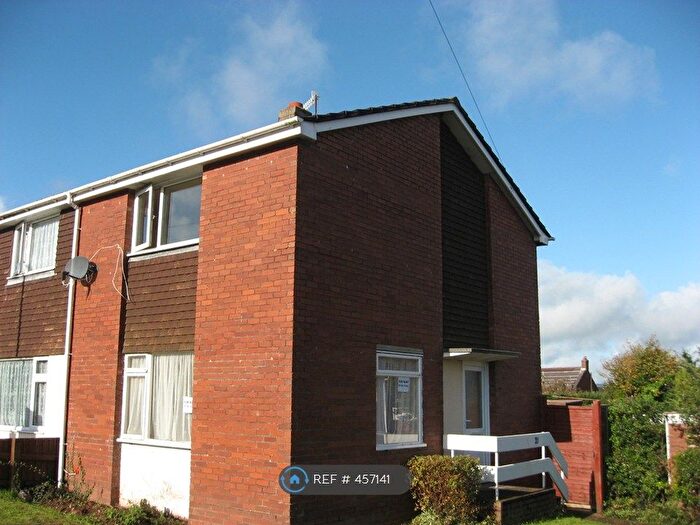 2 Bedroom End Of Terrace House To Rent In Lime Kiln Road, Tiverton, EX16