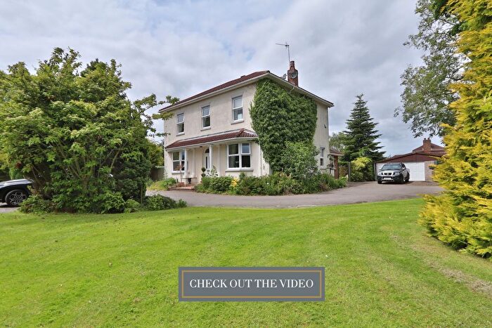 4 Bedroom Detached House For Sale In Ganstead Lane, Ganstead, Bilton, Hull, HU11