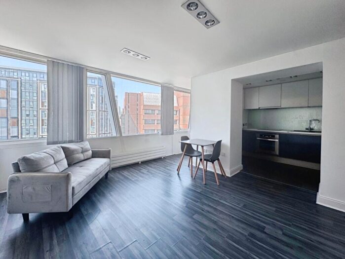 1 Bedroom Flat To Rent In Kenyons Steps, Liverpool, L1