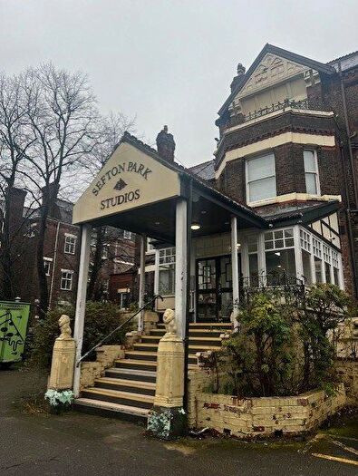 1 Bedroom Flat To Rent In Croxteth Drive, Liverpool, L17