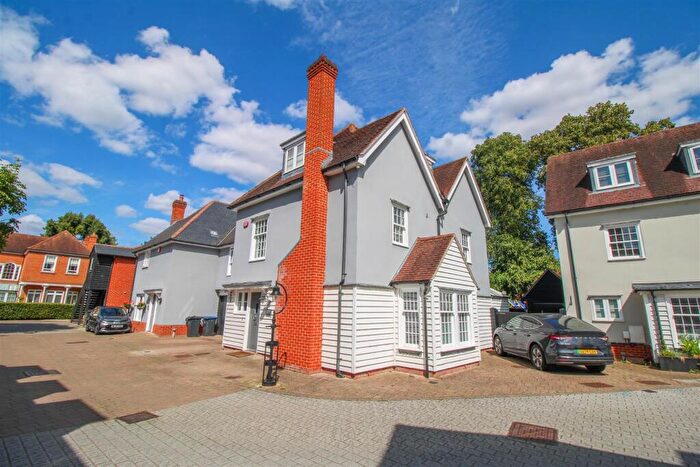 5 Bedroom Link Detached House For Sale In Mulberry Gardens, Mulberry Green, Old Harlow, CM17