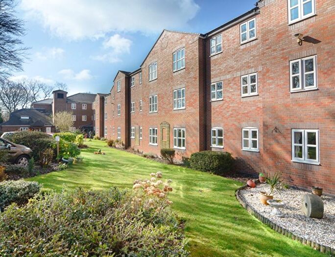 2 Bedroom Flat For Sale In Flat High View, Highgate Road, Walsall, WS1