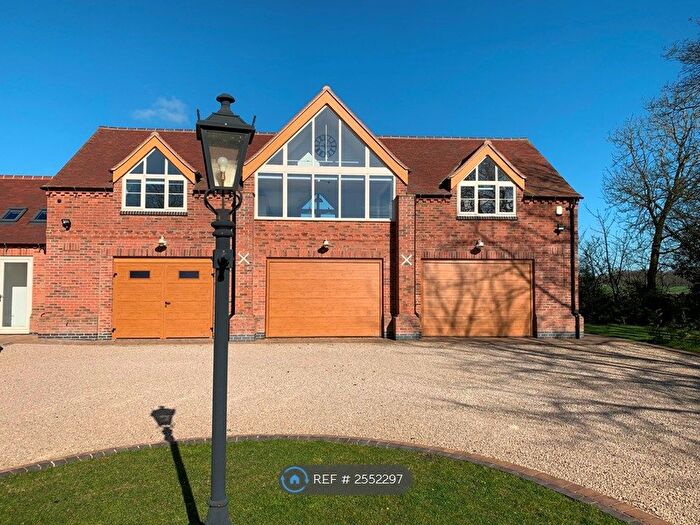 2 Bedroom Flat To Rent In Barton In The Beans, Barton In The Beans, CV13