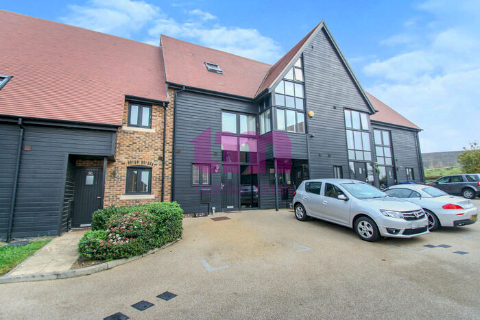 3 Bedroom Terraced House To Rent In Dovecote Barnes, Purfleet, RM19