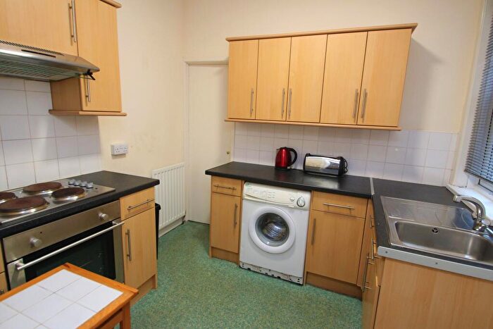 2 Bedroom Apartment To Rent In Ashleigh Grove, Jesmond, NE2