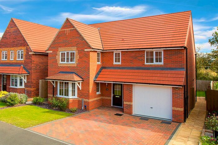 4 Bedroom Detached House For Sale In Fakenham Road, Corby, NN18
