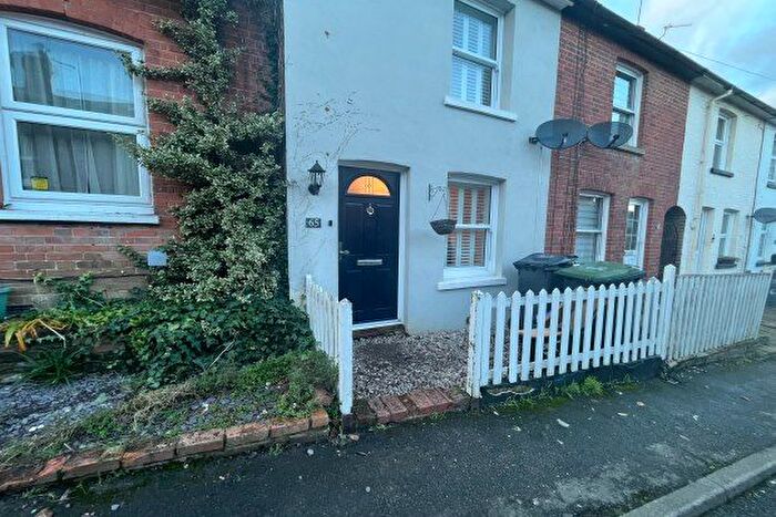 2 Bedroom Terraced House To Rent In Woodside Road, Tonbridge, TN9