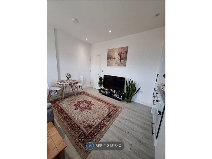 1 Bedroom Flat To Rent In Sheldon Road, London, NW2