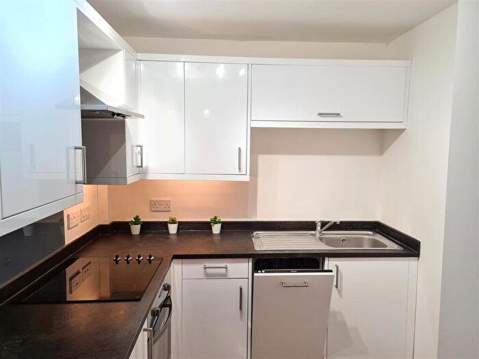 2 Bedroom Flat To Rent In Bed Flats, The Forum, Tiverton Way, Cambridge, CB1