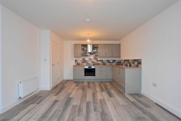 2 Bedroom Flat To Rent In , Lonsdale Street, Barrow-In-Furness, LA14