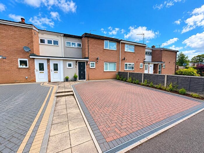 3 Bedroom Terraced House For Sale In Valley Way, Stevenage, SG2