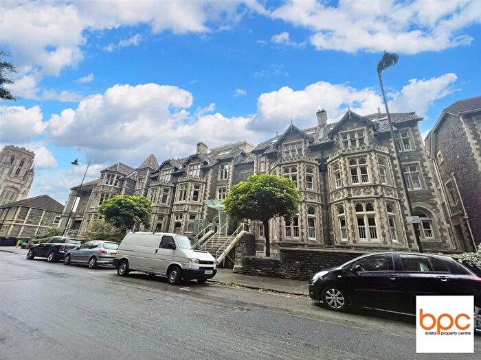 1 Bedroom Flat To Rent In Elmdale Road, Tyndalls Park, BS8