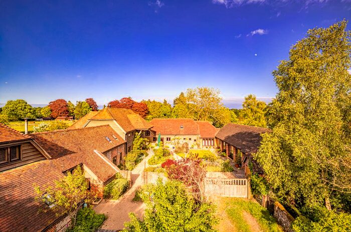 8 Bedroom Detached House For Sale In Charity Farm Barns, Goring Heath, RG8