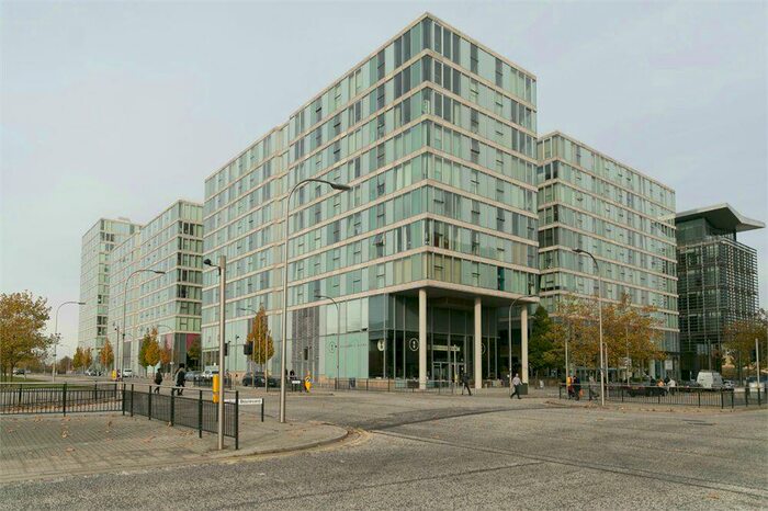 2 Bedroom Apartment To Rent In Witan Gate, Milton Keynes, MK9