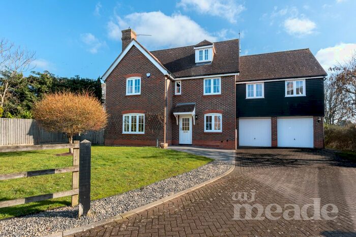 6 Bedroom Detached House For Sale In Tempest Mead, North Weald, Epping, CM16