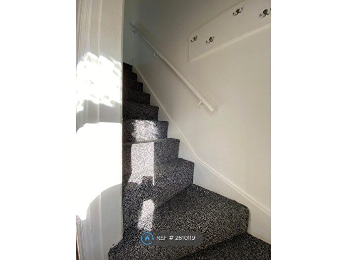 2 Bedroom End Of Terrace House To Rent In Pinfold Cottages, Cudworth, Barnsley, S72