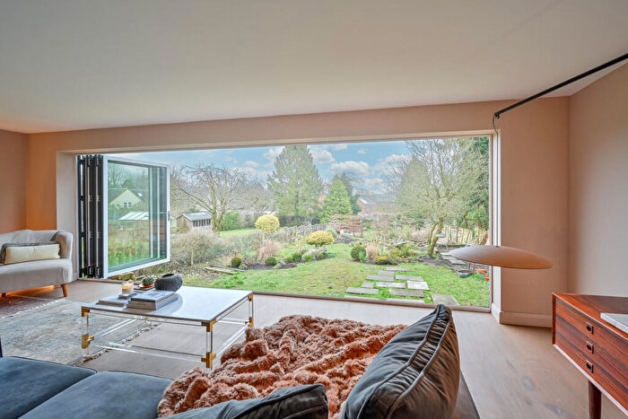 3 Bedroom Detached House For Sale In Millscroft, Hognaston, DE6