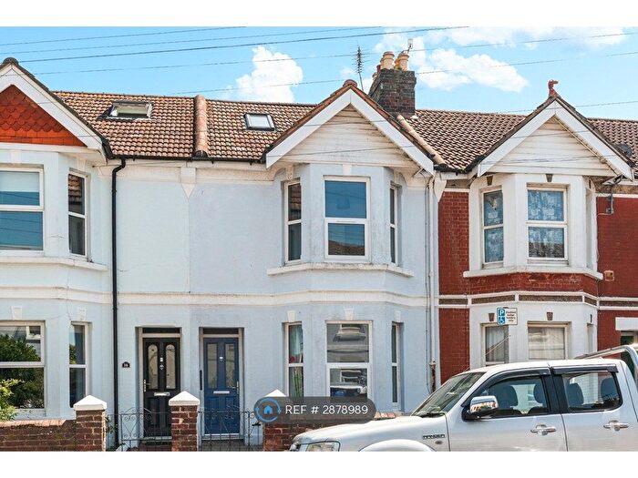 6 Bedroom Detached House To Rent In Archibald Rd, Worthing, BN11