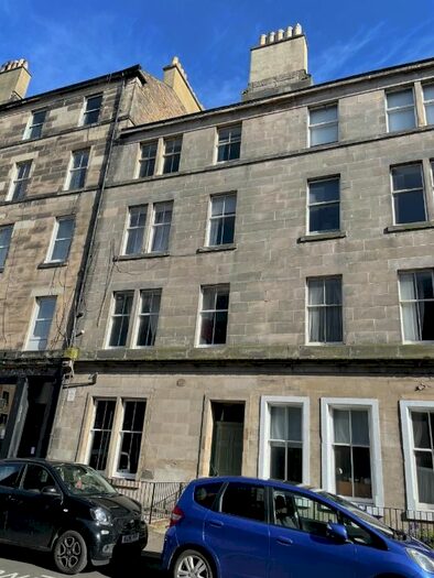 2 Bedroom Flat To Rent In Montague Street, Newington, Edinburgh, EH8