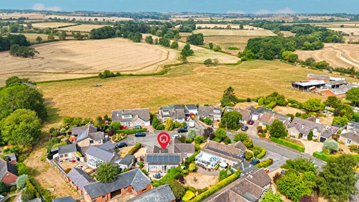 4 Bedroom Detached House For Sale In Hall Close, Arthingworth, LE16