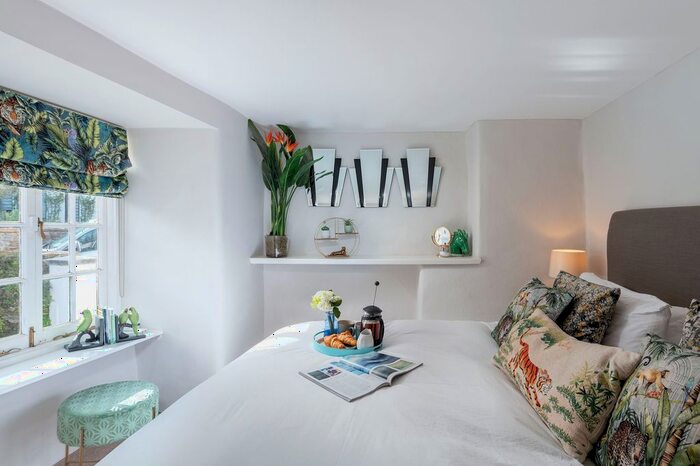 2 Bedroom Property For Sale In Crooks Cottage, Manor Street, Dittisham, TQ6