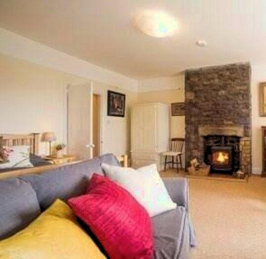 1 Bedroom Flat To Rent In , GL15