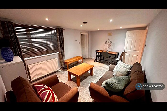 1 Bedroom Flat To Rent In West Dulwich, London, SE21