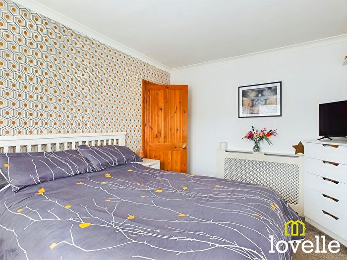 3 Bedroom End Of Terrace House For Sale In Aysgarth Avenue, Hull, East Riding Of Yorkshire, HU6