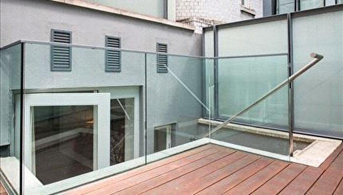 2 Bedroom Property To Rent In Duke Street, London, W1K