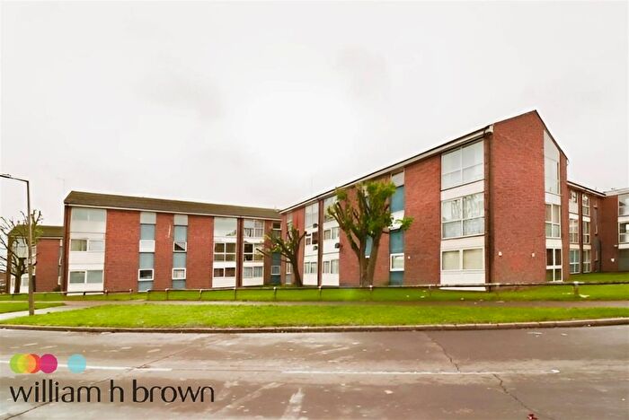 2 Bedroom Flat To Rent In Coronation Avenue, East Tilbury, Tilbury, RM18